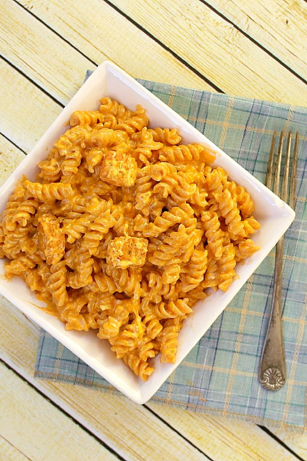 Buffalo Mac Cheese in white bowl